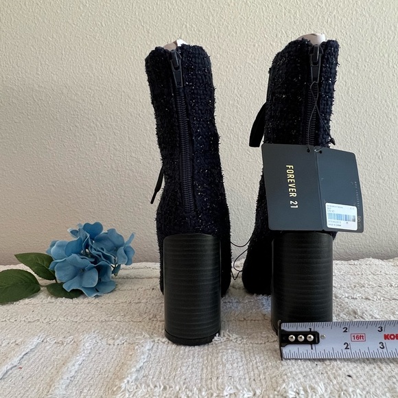 FOREVER 21 Navy Blue Tweed Lace-Up Chunky Heel Booties - Picture 7 of 9